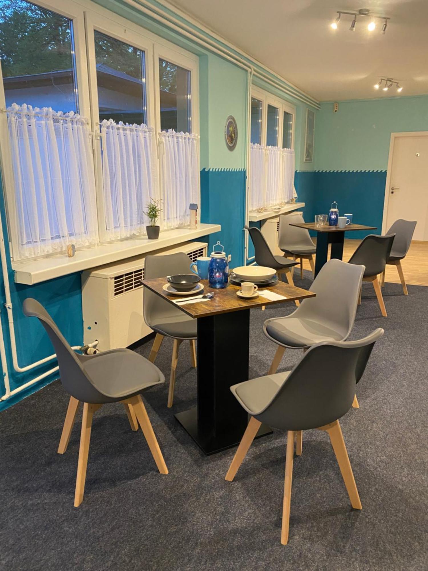 Radler Hotel Seehausen  Екстериор снимка